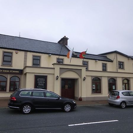 Achill Sound Hotel - Ostan Ghob A'Choire Екстер'єр фото